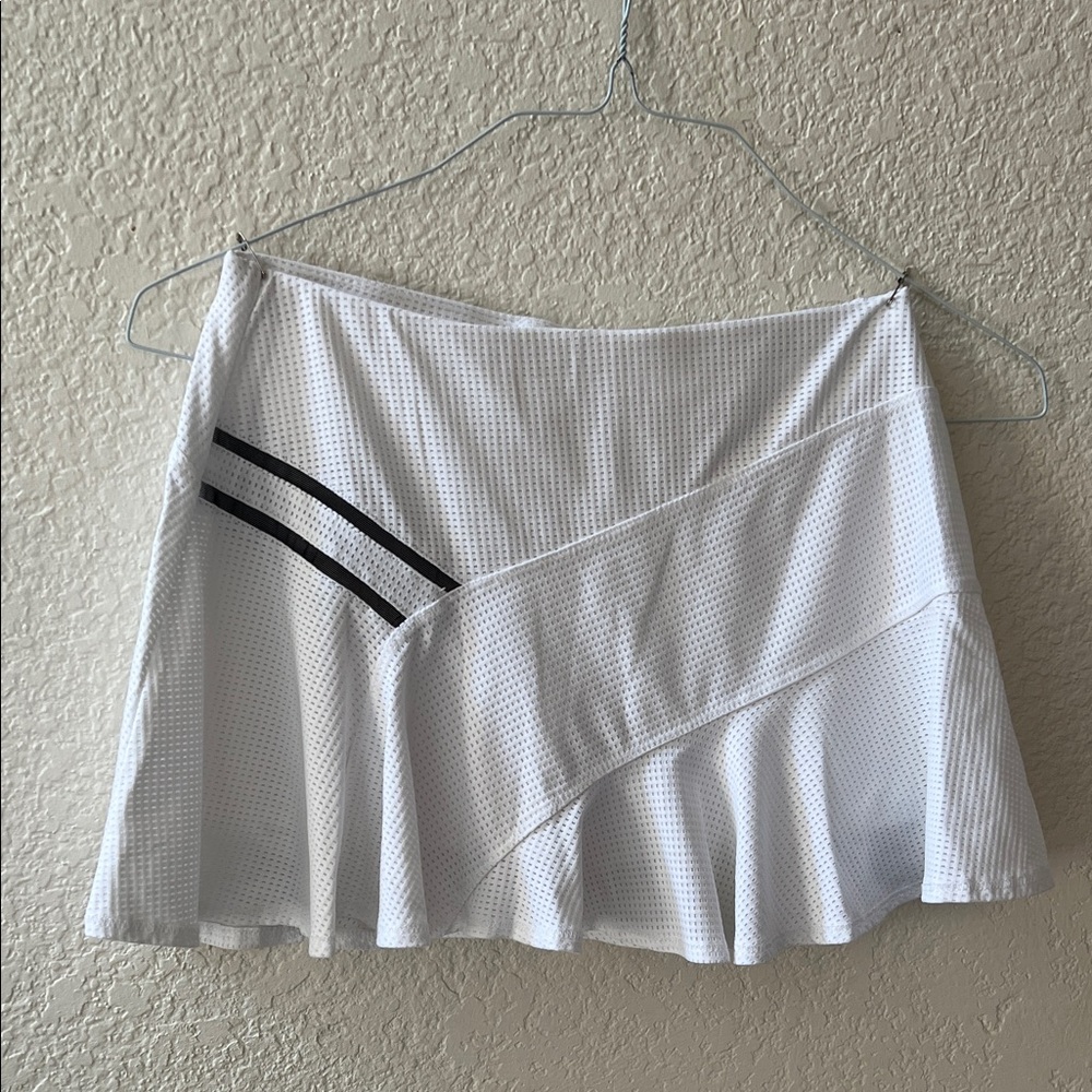 Lucky in love. Size S. White and Black Women's Skirt